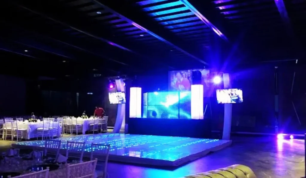 Quinta Arenal Salon Jardin Terraza